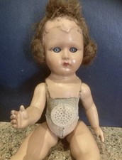 Très ancienne poupée - Parlante, Articulée - Yeux Verre 50 cms