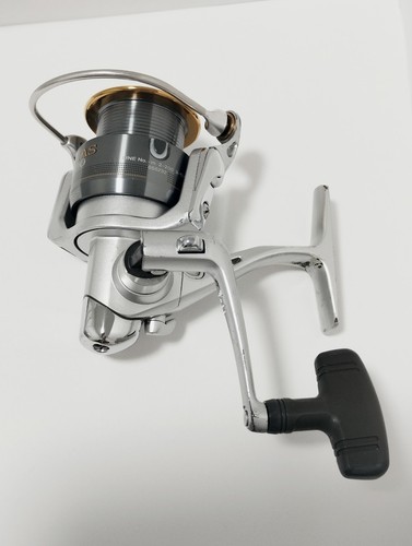 Daiwa luvias 2500 y5419 - daiwa,