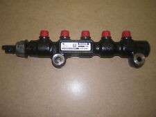 RAMPE D'INJECTION FORD FOCUS