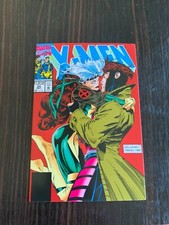 CARTE POSTALE 15X10 MARVEL