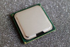 INTEL SLB9N Pentium E5200