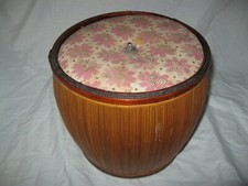 Vintage 80s Ancienne PETITE TRAVAILLEUSE A COUTURE en BOIS OSIER TISSU FLEURI