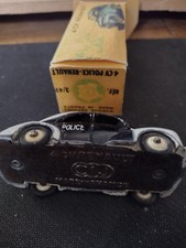 CIJ RENAULT 4 cv pie police