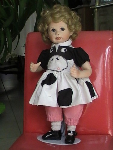 Poupée porcelaine - poupée,