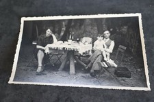 Original   Agfa Brovira ancienne  photo personnages ,déjeuner en famille 