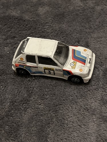 Voiture miniature burago - miniature,