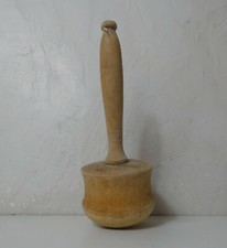 ancien gros pilon en bois art
