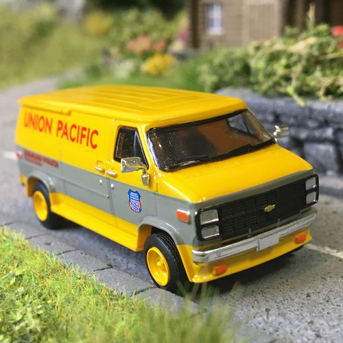 Chevrolet g20 union pacific - chevrolet,