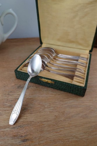 Coffret petites - de,