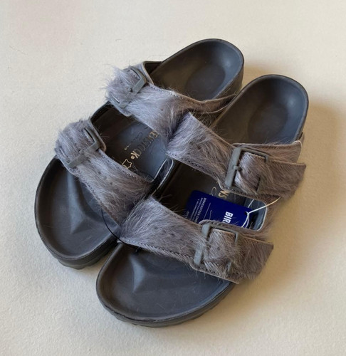 Sandales fourrure vache - fourrure,