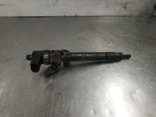 A6110700987 injecteur MERCEDES