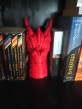 serre livres en forme de tête de dragon rouge 