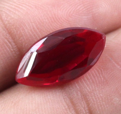 Grenat ombalite rouge - , naturel