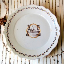 Nevers. Assiette en faïence