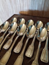 11 Petites Cuillères