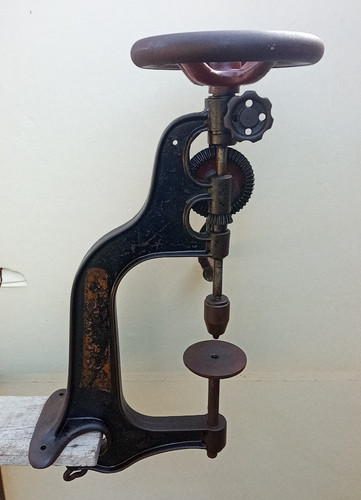 Perceuse colonne bureau - perceuse,