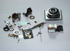 pièces Zeiss Ikon + Prontor-SVS 45mm +cellule opérationnelle