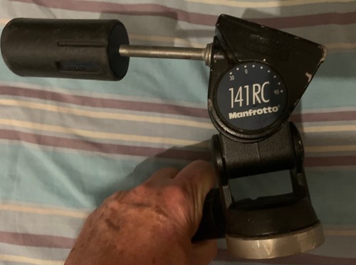 tête fluide manfrotto 141 RC