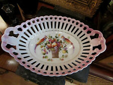ancienne corbeille en porcelaine ajouree decor perruches corbeille de fruits