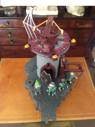 Tour des dragons - des,