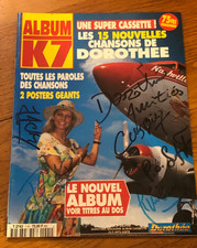 Parution Mag. ALBUM K7 1994 )) 15 TEXTES CHANSONS DOROTHEE signatures couverture