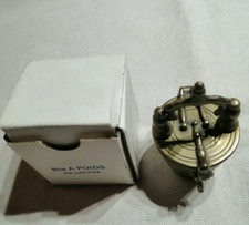 PILE À GODETS (PILE DE CHARLEMAGNE) EN EXCELLENT ÉTAT