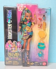 Monster high poupée dans