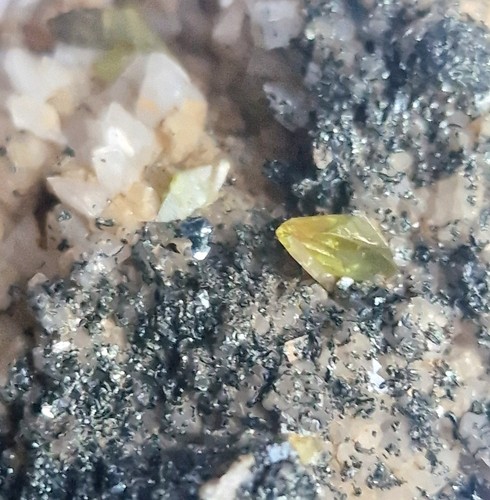 Titanite sphene terminated - sphene,