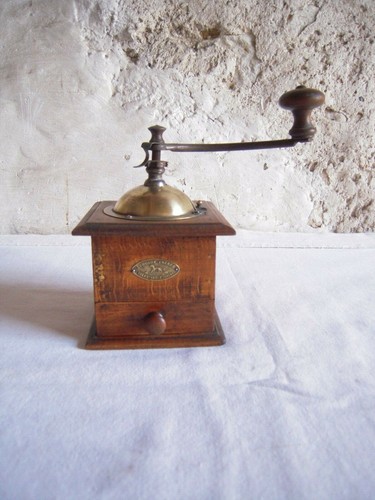 Ancien moulin cafe - cafe, peugeot
