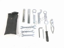 TROUSSE OUTIL YAMAHA FZS 600 FAZER 1998-1999 / NE 64553
