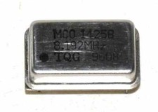 Oscillateur à quartz 8,192MHz
