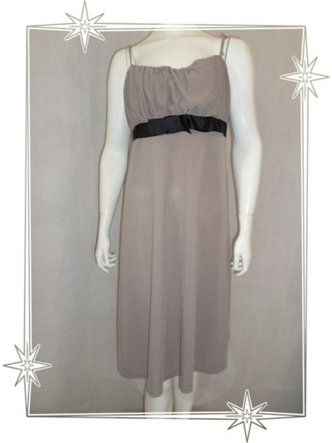 Robe fantaisie à - -,