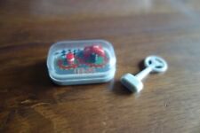 Kinder Ferrero Allemand - jeux d'adresse voiture avec volant aimanté