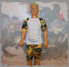  Vêtement Poupée Mannequin Ken Barbie  Bermuda Maillot Militaire.Neuf.
