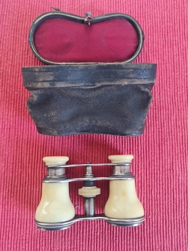 Paire jumelles theatre - jumelles,