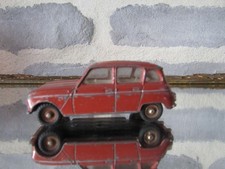 Ancienne Voiture DINKY TOYS - RENAULT 4L - 1/43