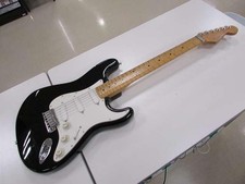 Guitare électrique FENDER USA Strat Plus Deluxe Stratocaster-type