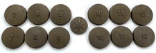 ANCIENS JETONS OU PALETS POUR JEU DE GRENOUILLE N°7 8 9 10 11 12 LOT DE 13