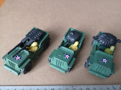 Plastic jeep militaire - jeep,