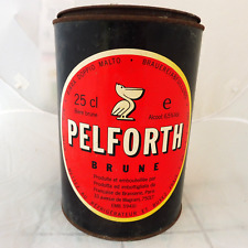 Boîte fer - RARE PELFORTH PELICAN BRUNE BIERE VIDE 22 cm de H sur 16,5 cm de D