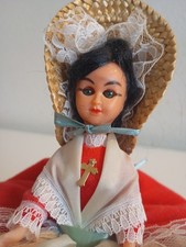Ancienne poupée religieuse /
