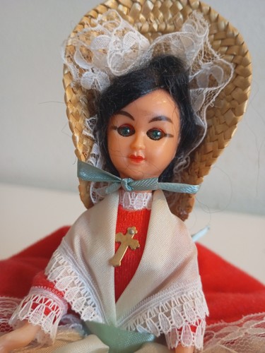 Ancienne poupée religieuse - , /
