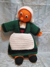 Bécassine, poupée faite au