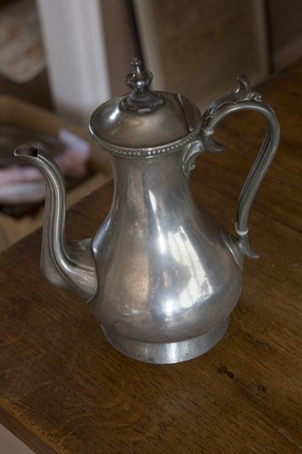 Cafetière servir étain - cafetiÈre, en
