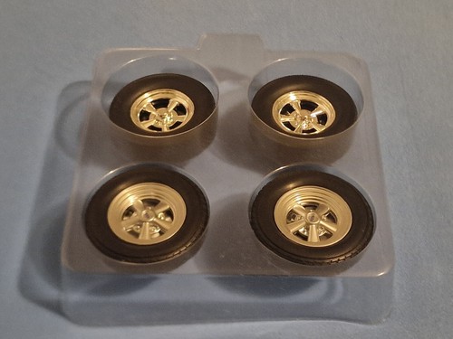 Cragar wheels rims kit - 1:18,