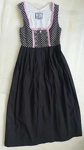 Edelnice robe folklorique