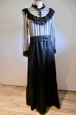 Ancien costume style belle - costume,