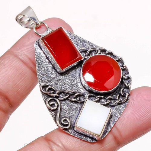 Pendentif pierre précieuse