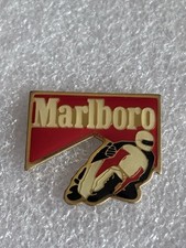 pin's moto Pilote Course