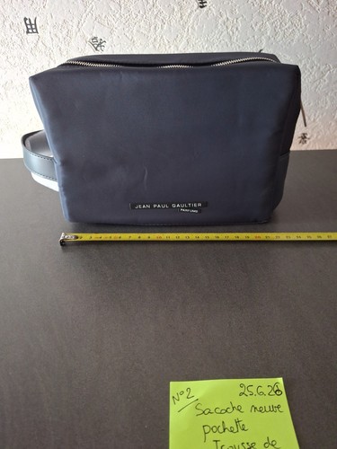 Trousse toilette neuve - trousse, jean